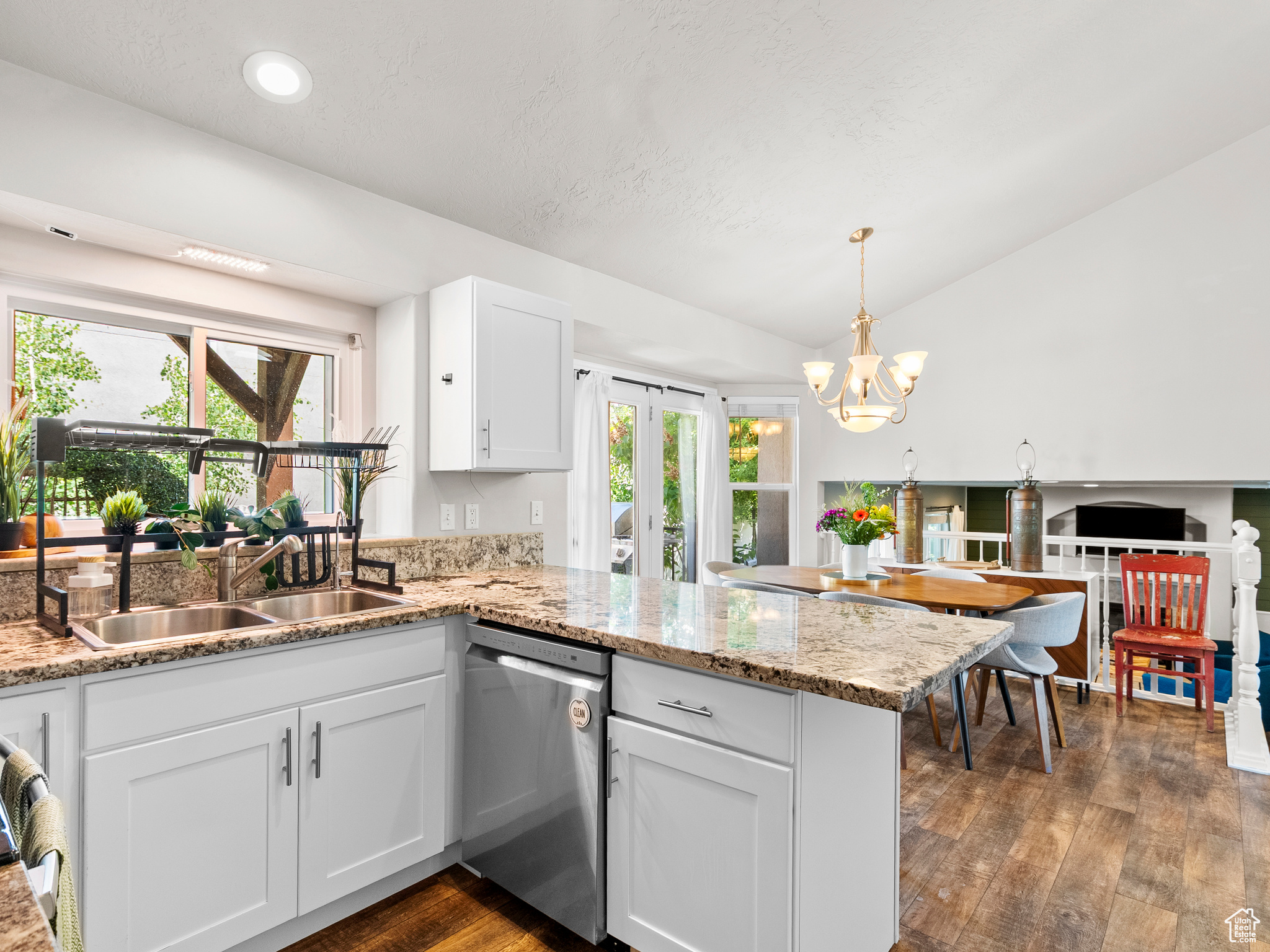 832 W Lerwill Ave, Taylorsville, Utah image 6