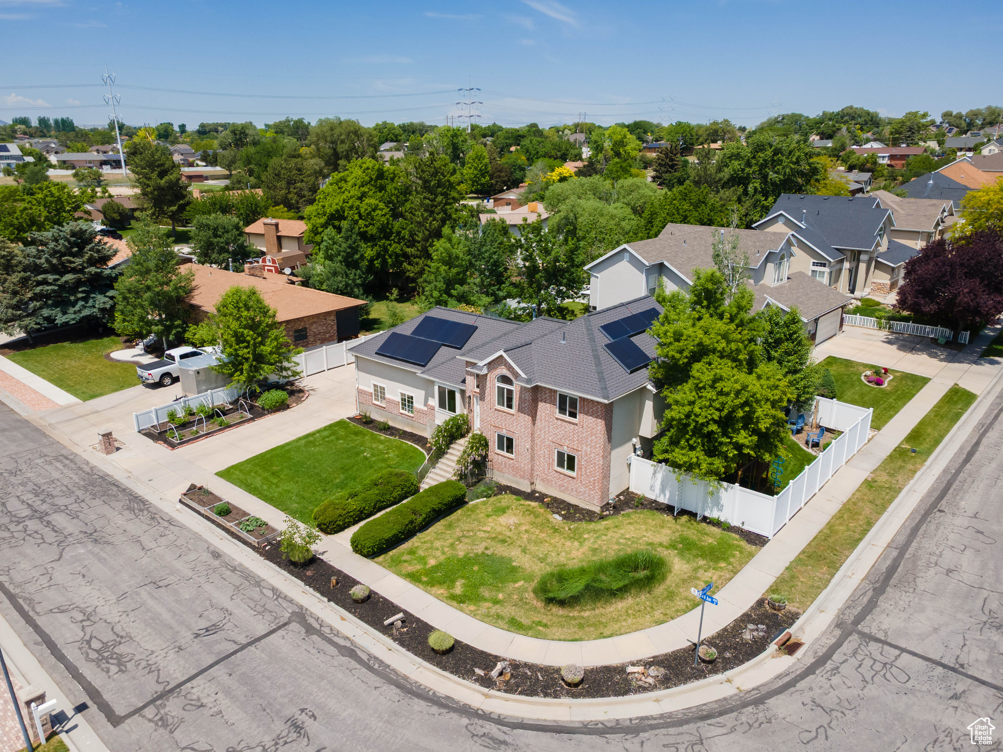 832 W Lerwill Ave, Taylorsville, Utah image 32
