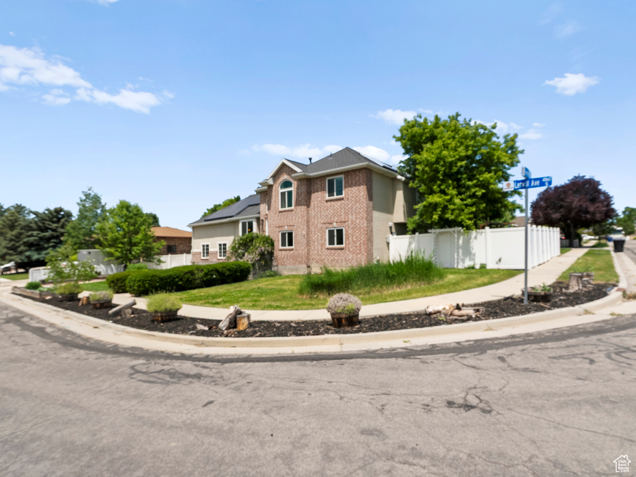 832 W Lerwill Ave, Taylorsville, Utah image 25