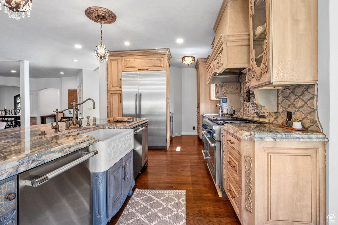 PEPPERWOOD - Residential