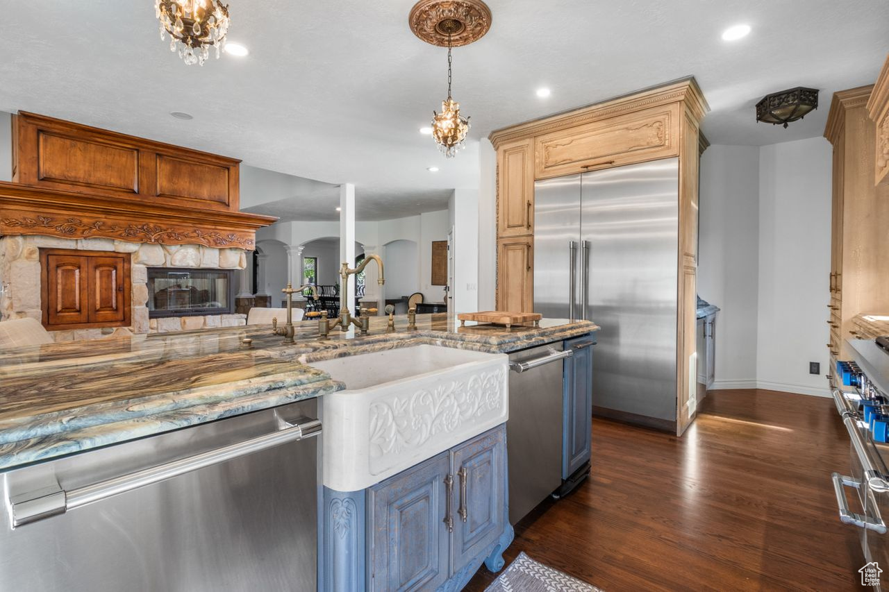 PEPPERWOOD - Residential