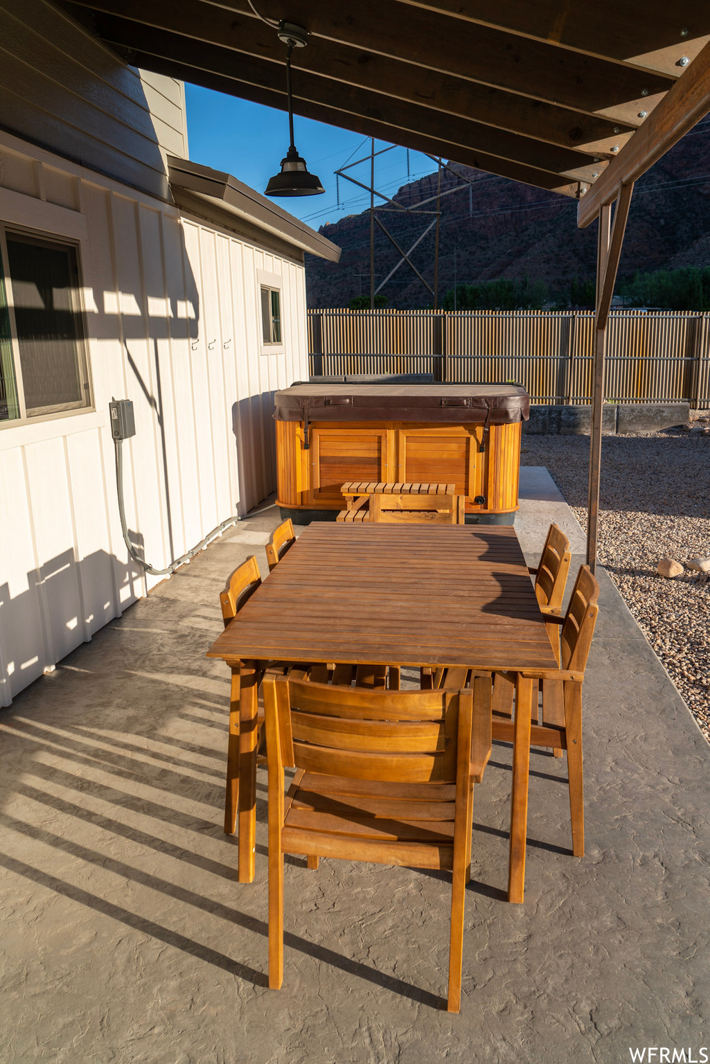 TRAIL HEAD - Residential