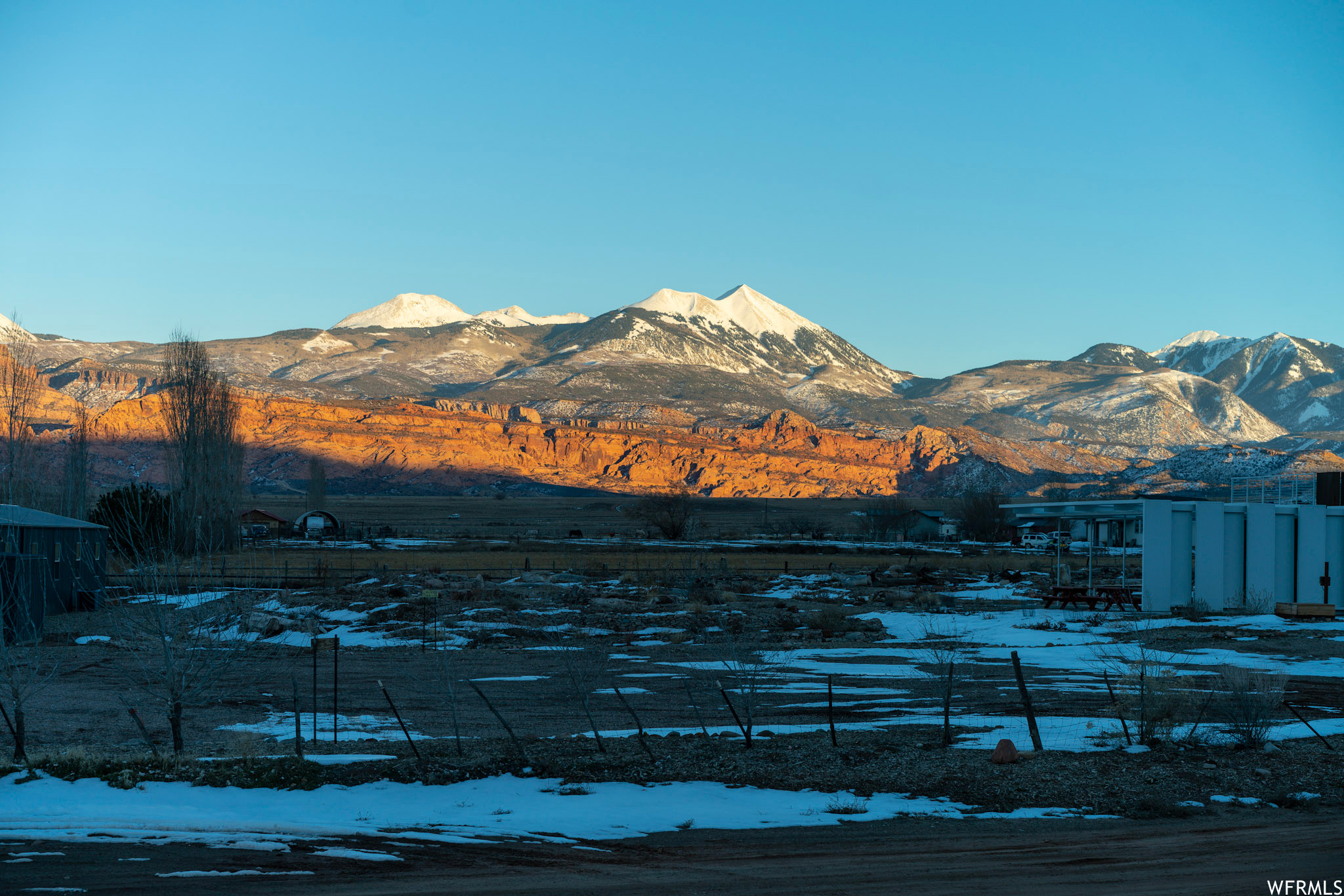 TRAIL HEAD - Residential