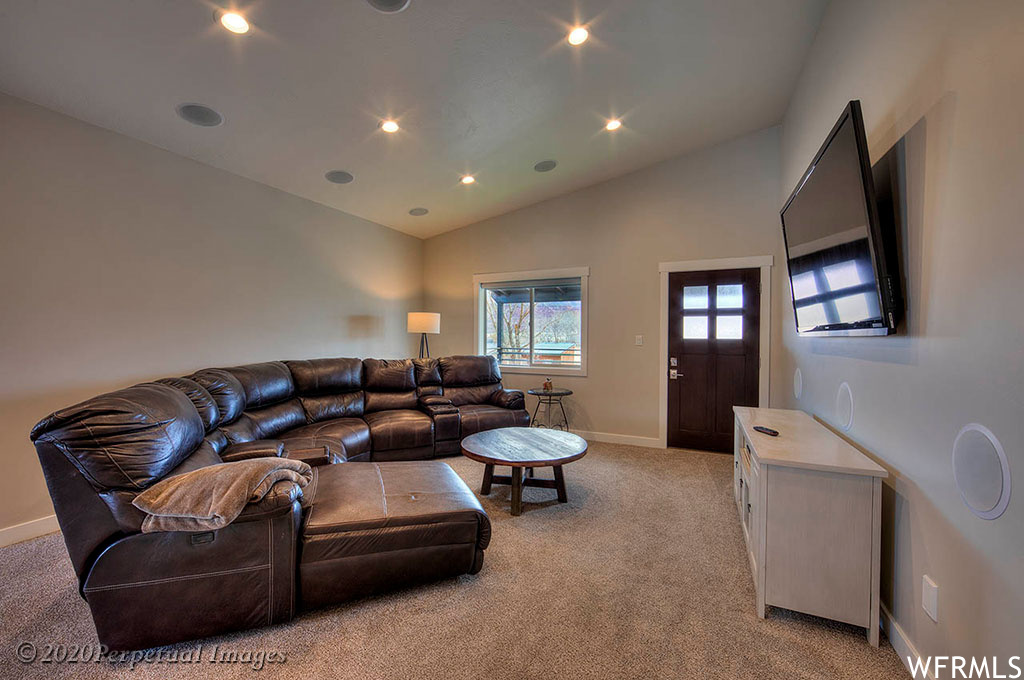 TRAIL HEAD - Residential