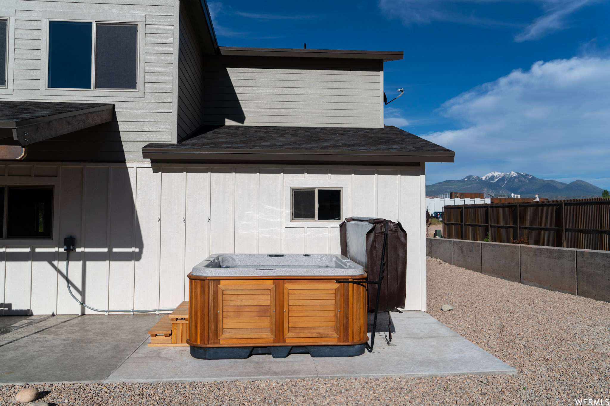 TRAIL HEAD - Residential