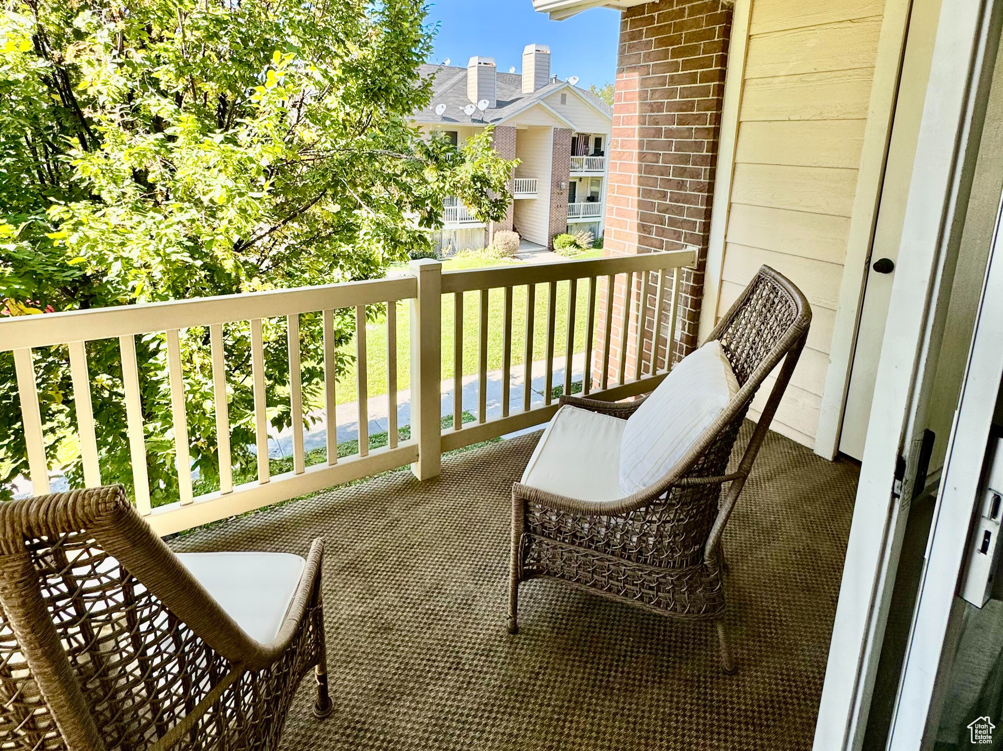 QUAIL LANE CONDOS - Residential