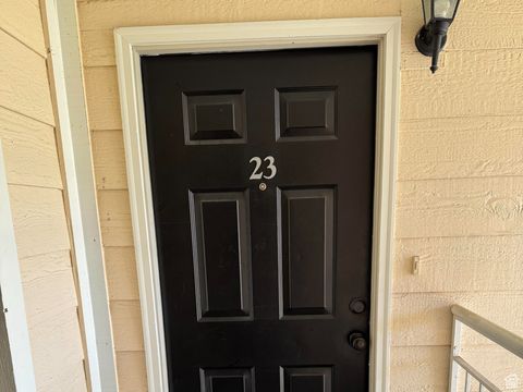 Tiny photo for 2095 S MAIN ST E #23, Bountiful, UT 84010 (MLS # 2116185)