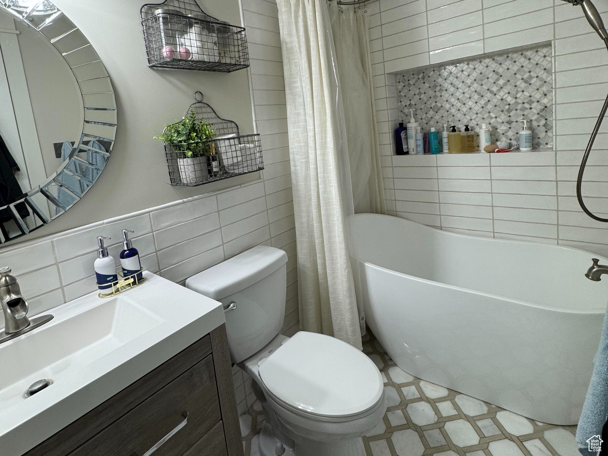 QUAIL LANE CONDOS - Residential