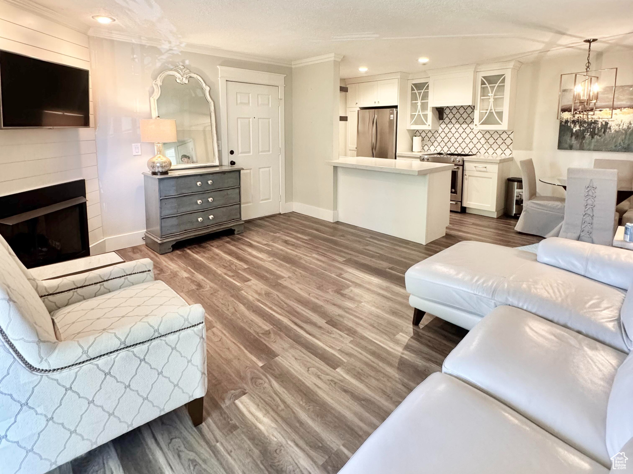 QUAIL LANE CONDOS - Residential