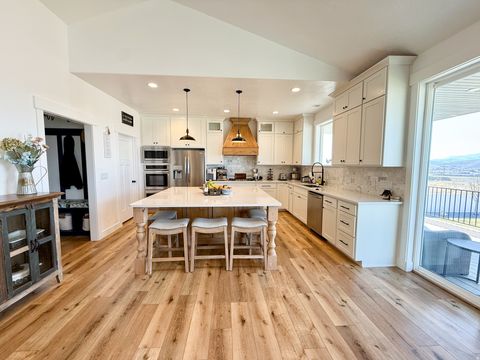 Tiny photo for 1384 E ABIGAIL LN, Eagle Mountain, UT 84005 (MLS # 2126842)