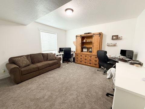 Tiny photo for 1384 E ABIGAIL LN, Eagle Mountain, UT 84005 (MLS # 2126842)