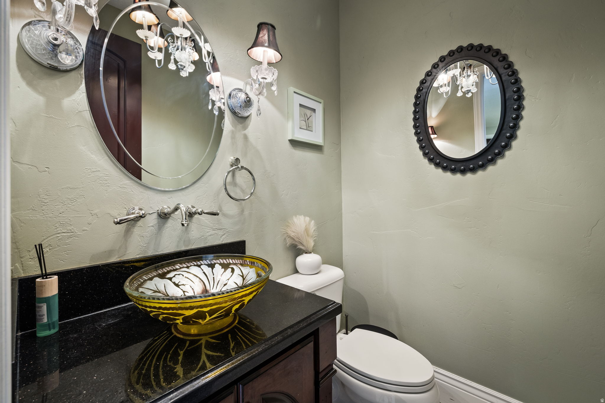 CORNER CANYON VISTA - Residential