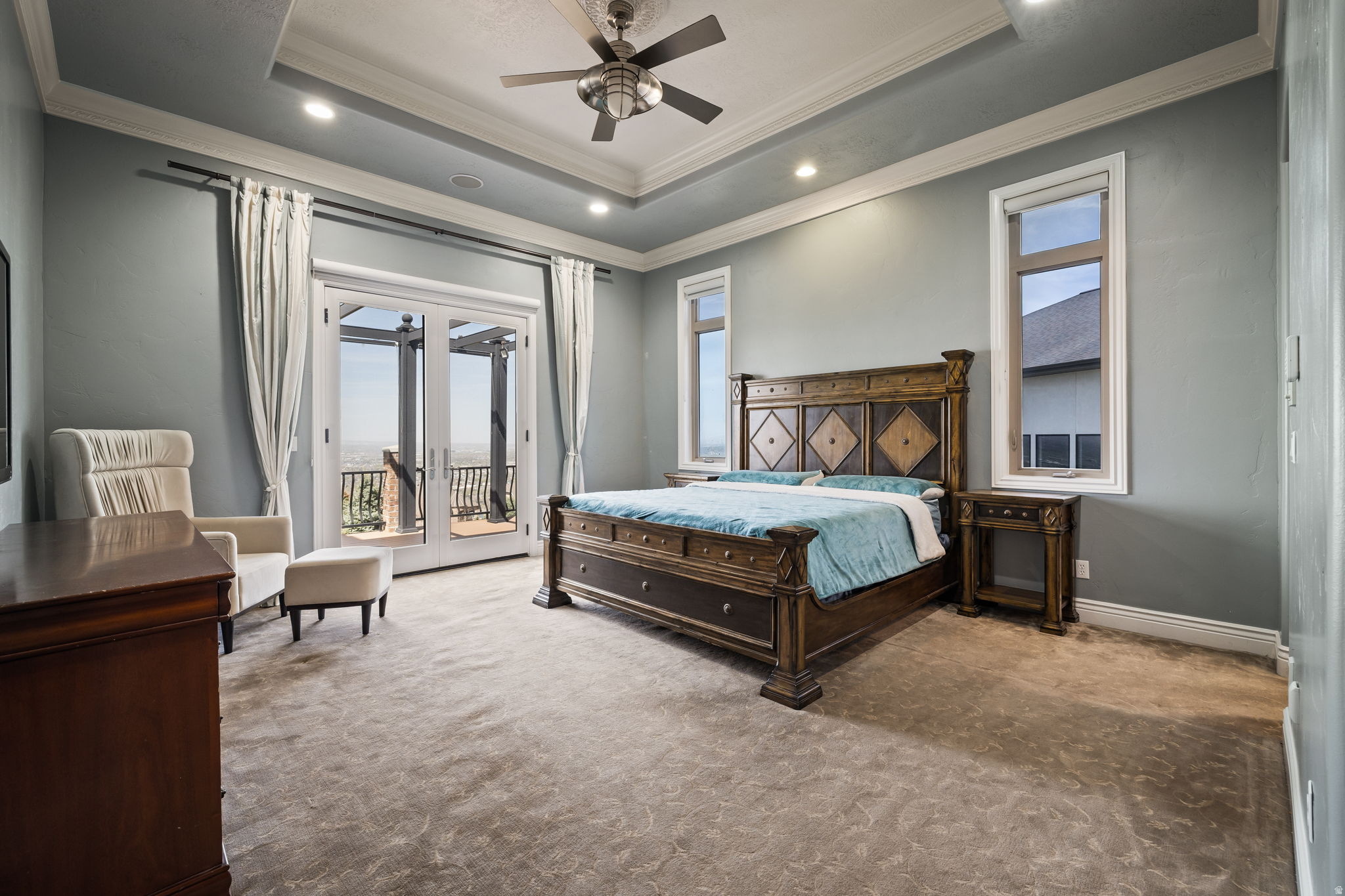 CORNER CANYON VISTA - Residential