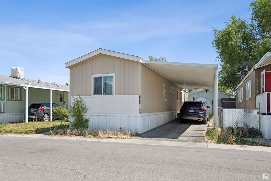 Welcome to this 2014-built mobile home offering 3 spacious bedrooms, 2 full bathrooms, and central AC for year-round comfort. Whether you're a first-time homebuyer, investor, or someone looking for an affordable housing option, this home has a lot to offer! The open layout provides a welcoming living space, and the primary suite includes its own private bath. While the home could use some minor repairs and TLC, it's a solid opportunity to build equity with just a little work. Located in a quiet community with easy access to local amenities, schools, and highways. Priced to sell  don't miss your chance to make this place your own! Please call agent to schedule a showing.