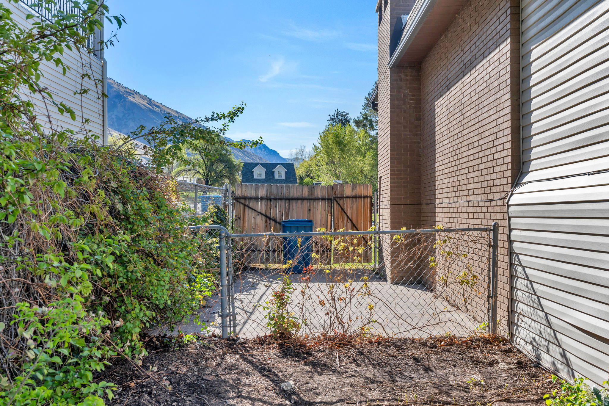 GROVE CREEK ACRES - Residential