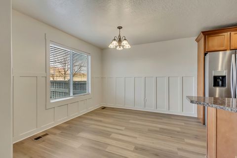 Tiny photo for 4095 E OAKLAND HILLS DR N, Eagle Mountain, UT 84005 (MLS # 2126862)