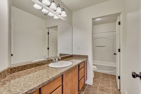 Tiny photo for 4095 E OAKLAND HILLS DR N, Eagle Mountain, UT 84005 (MLS # 2126862)