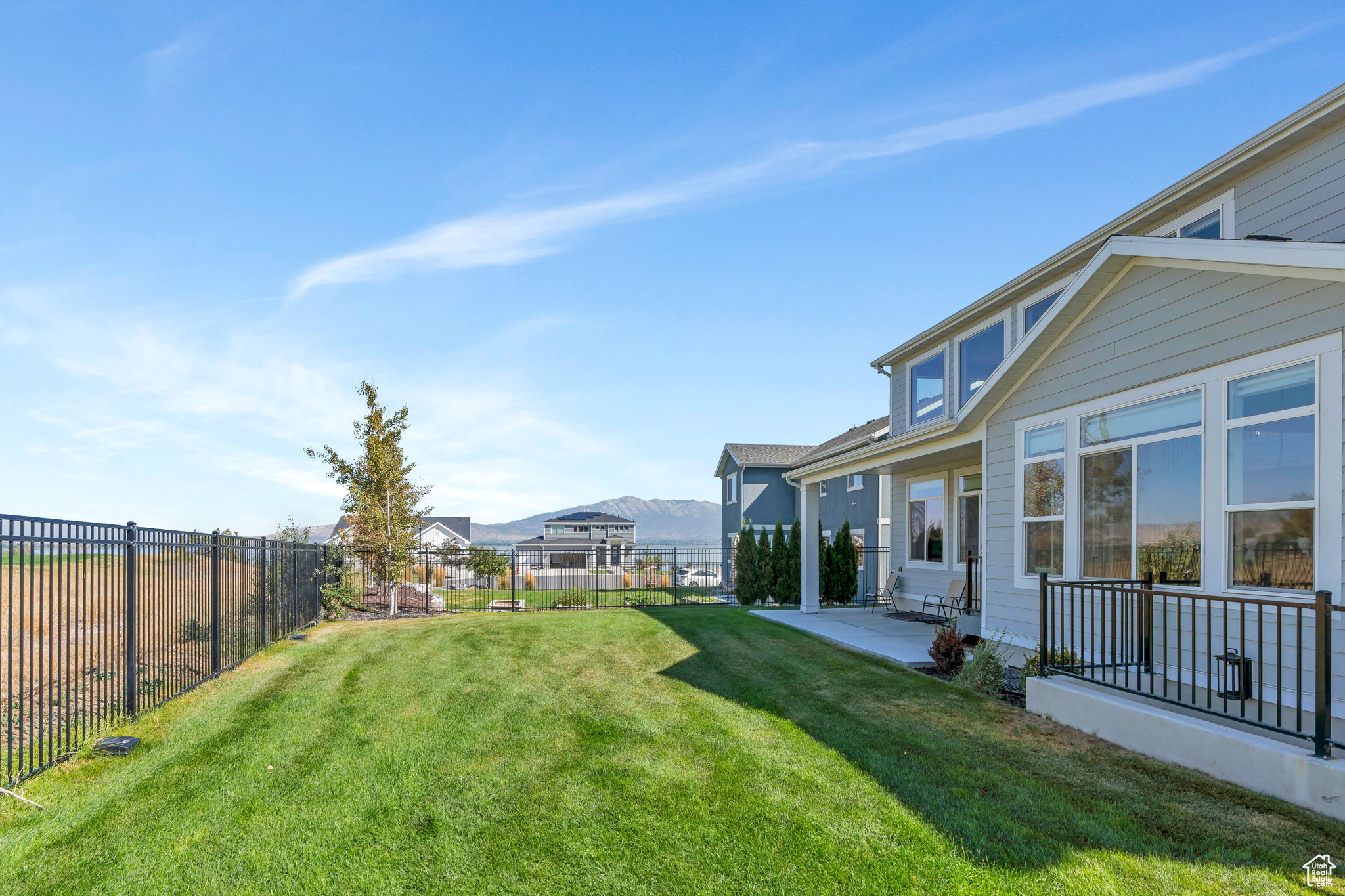 LAKESIDE - Residential