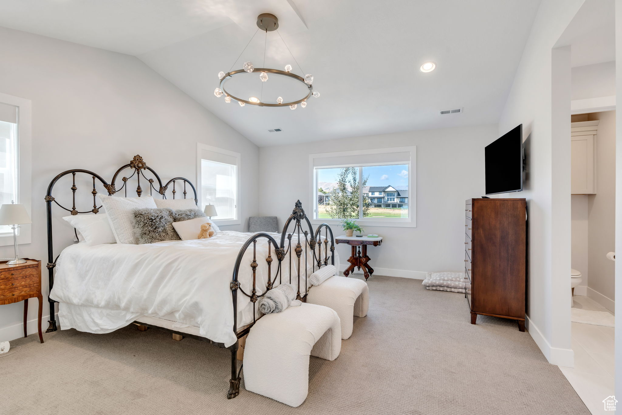LAKESIDE - Residential
