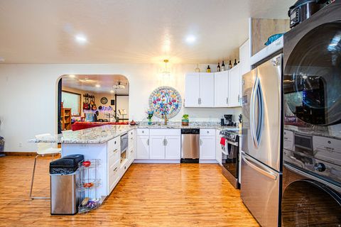 Tiny photo for 75 E MAIN ST, Wellington, UT 84542 (MLS # 2159505)