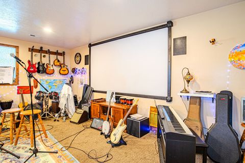 Tiny photo for 75 E MAIN ST, Wellington, UT 84542 (MLS # 2159505)