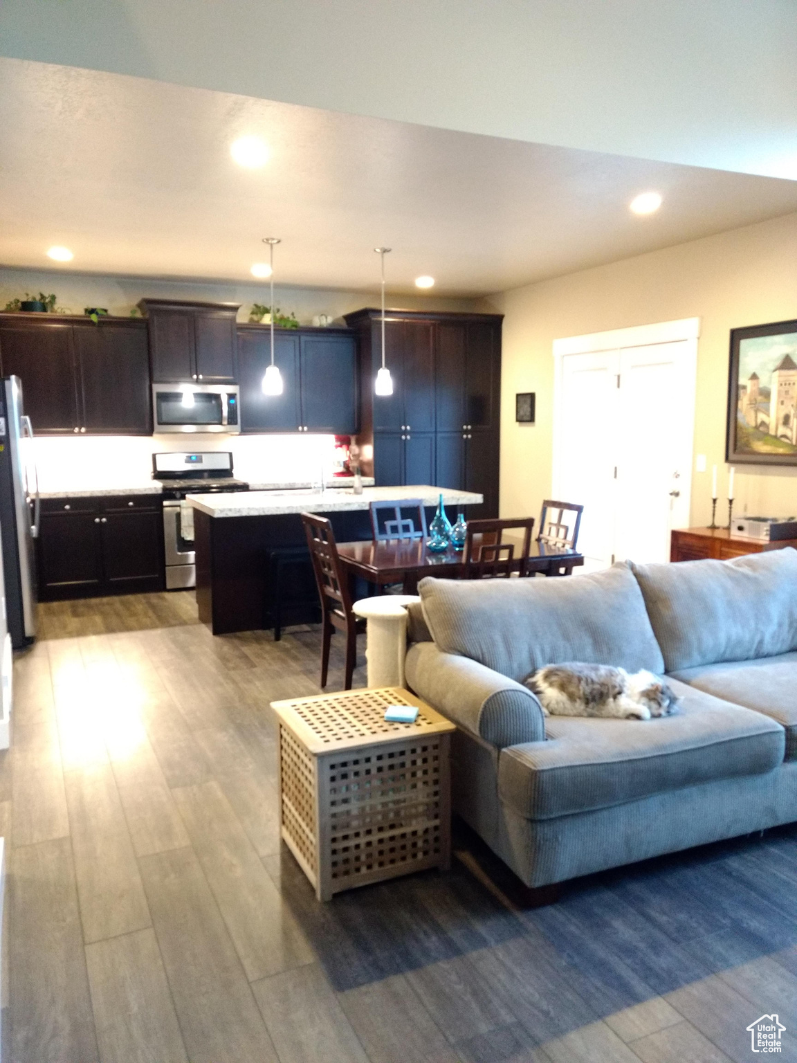 COTTAGES AT SANDY HOA - Residential