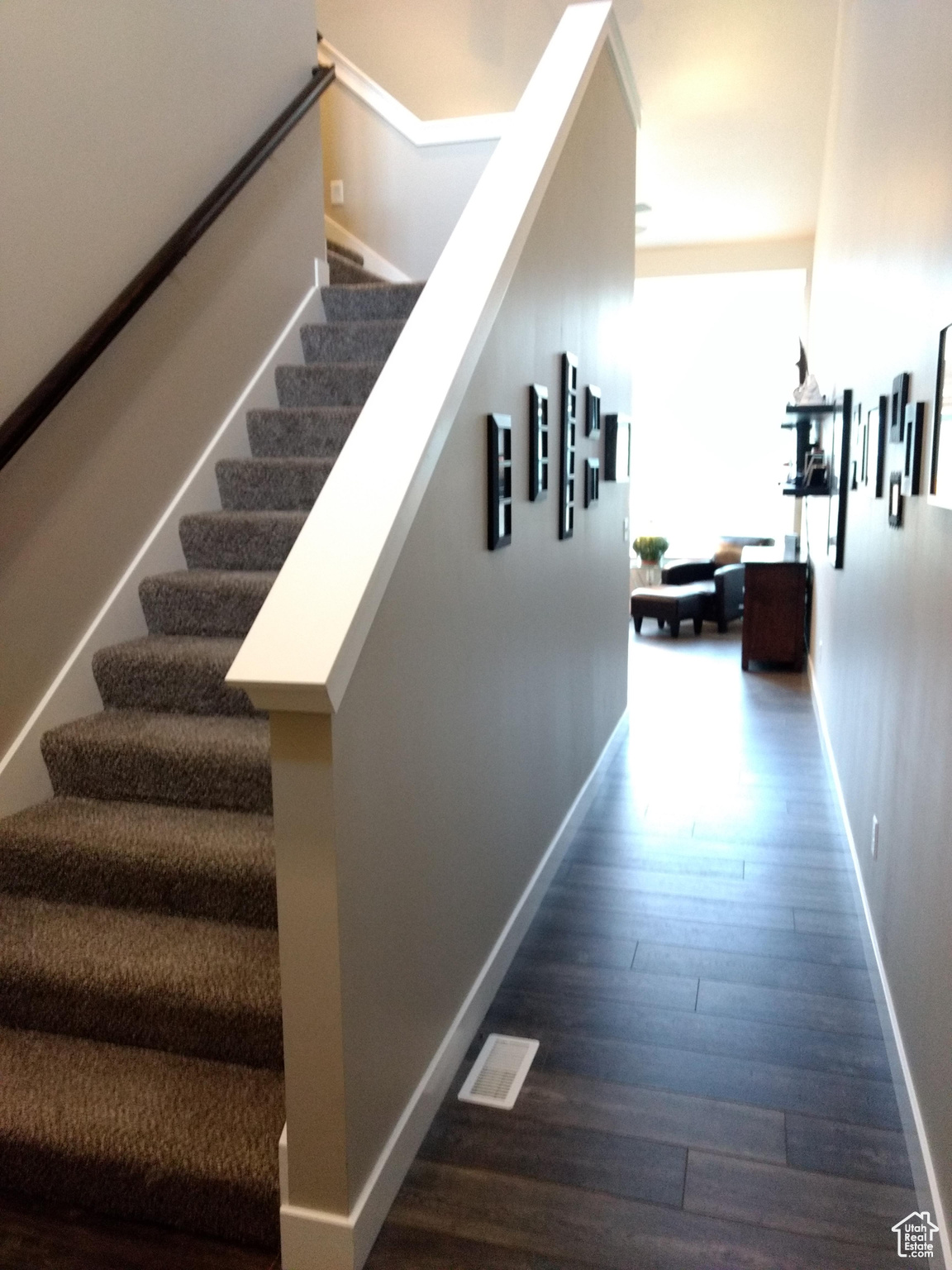 COTTAGES AT SANDY HOA - Residential