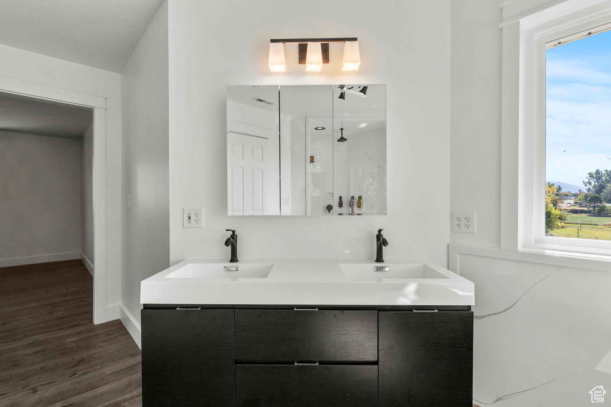 FOOTHILL HEIGHTS - Residential