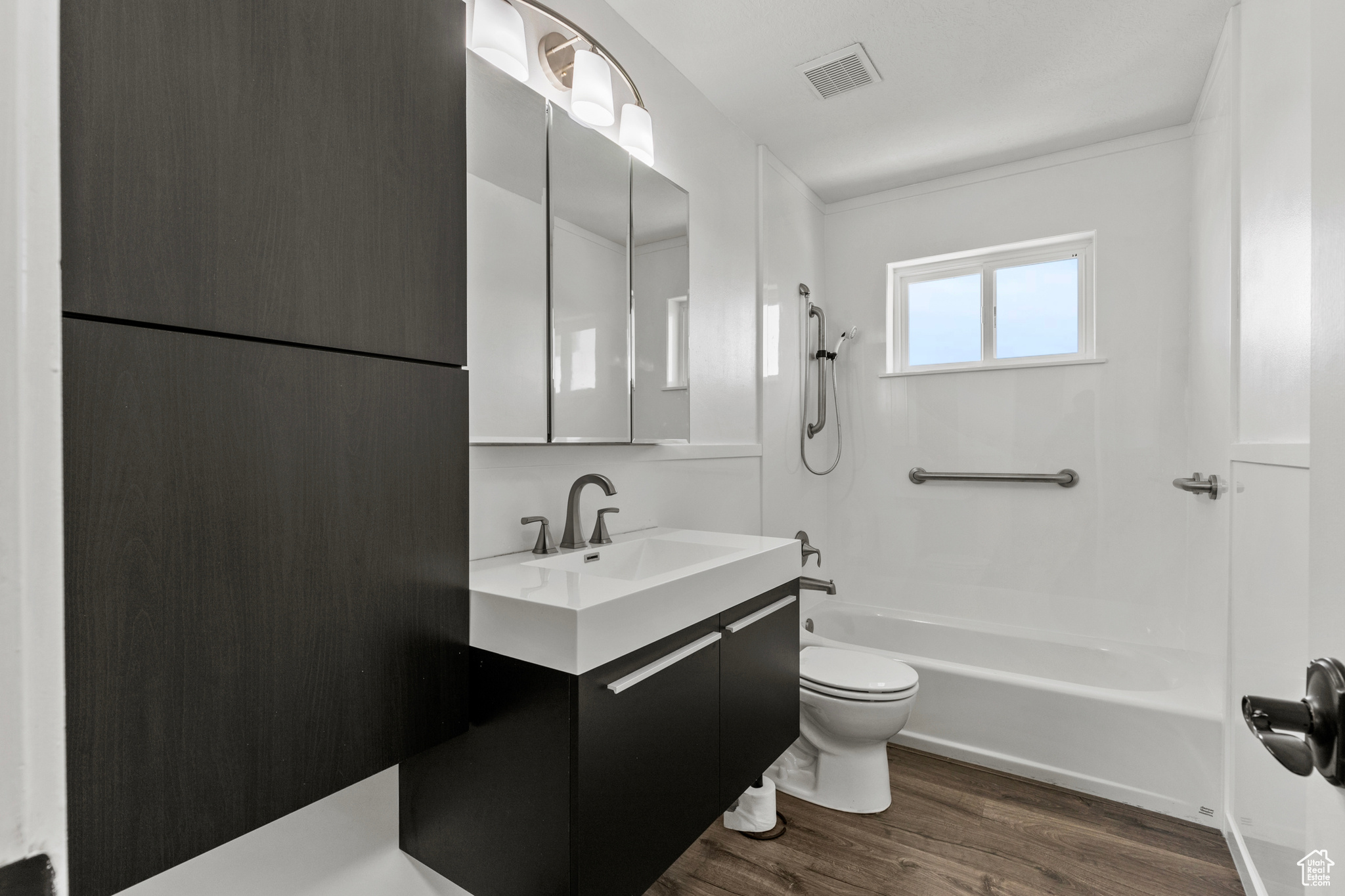 FOOTHILL HEIGHTS - Residential