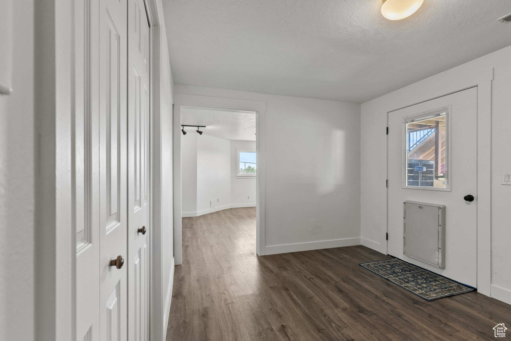 FOOTHILL HEIGHTS - Residential