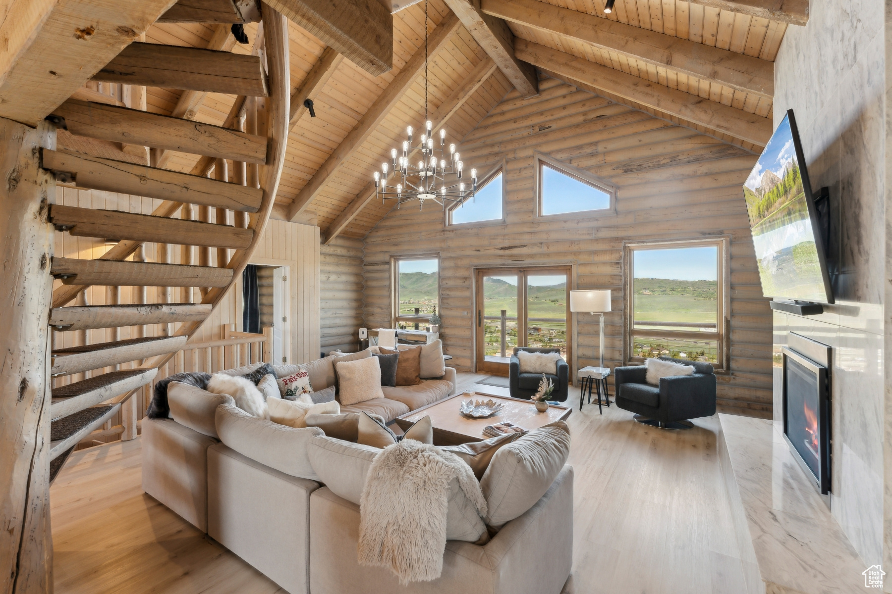 Park City, Utah 84098, United States, 6 Bedrooms Bedrooms, ,3 BathroomsBathrooms,Residential,Active,162285