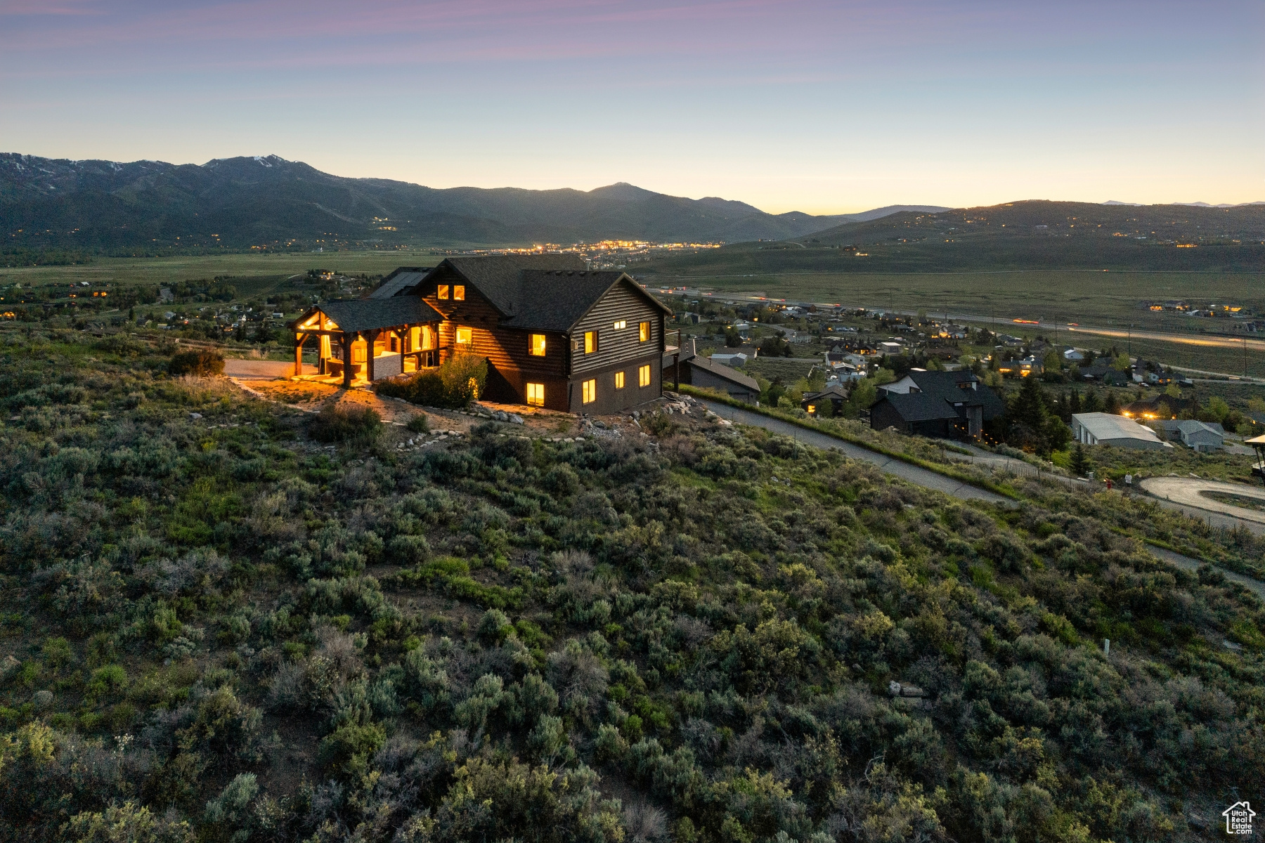 Park City, Utah 84098, United States, 6 Bedrooms Bedrooms, ,3 BathroomsBathrooms,Residential,Active,162285
