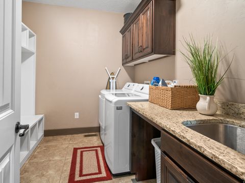 Tiny photo for 3736 W HAMMON LN S, Syracuse, UT 84075 (MLS # 2134554)