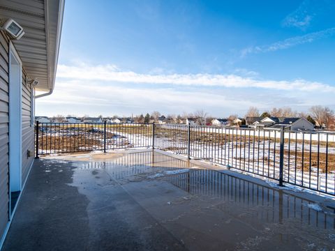 Tiny photo for 3736 W HAMMON LN S, Syracuse, UT 84075 (MLS # 2134554)