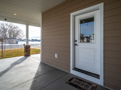 Tiny photo for 3736 W HAMMON LN S, Syracuse, UT 84075 (MLS # 2134554)