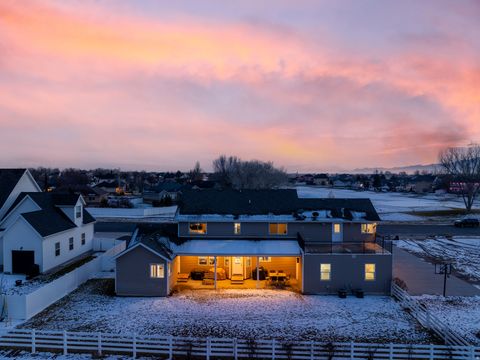 Tiny photo for 3736 W HAMMON LN S, Syracuse, UT 84075 (MLS # 2134554)