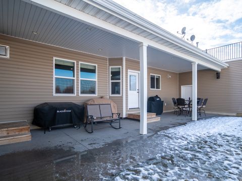 Tiny photo for 3736 W HAMMON LN S, Syracuse, UT 84075 (MLS # 2134554)