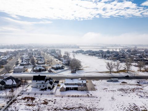 Tiny photo for 3736 W HAMMON LN S, Syracuse, UT 84075 (MLS # 2134554)