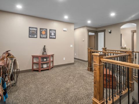 Tiny photo for 3736 W HAMMON LN S, Syracuse, UT 84075 (MLS # 2134554)