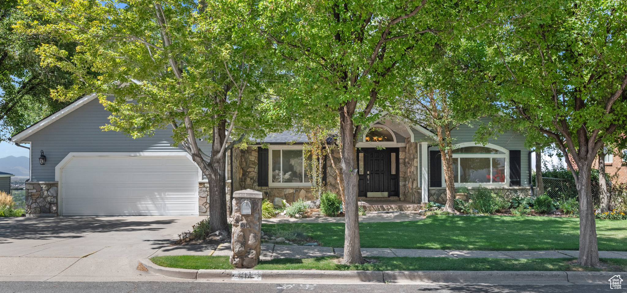 ISLAND VIEW SUB - Residential