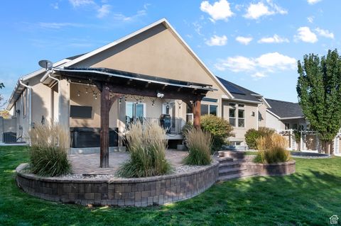 Tiny photo for 2797 W 11460 S, South Jordan, UT 84095 (MLS # 2118397)