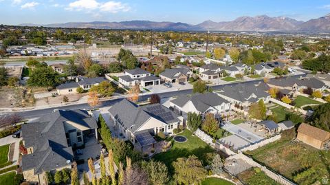 Tiny photo for 2797 W 11460 S, South Jordan, UT 84095 (MLS # 2118397)