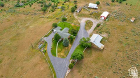 Photo of 14717 S 5200 W, Santaquin, UT 84655 (MLS # 2124943)