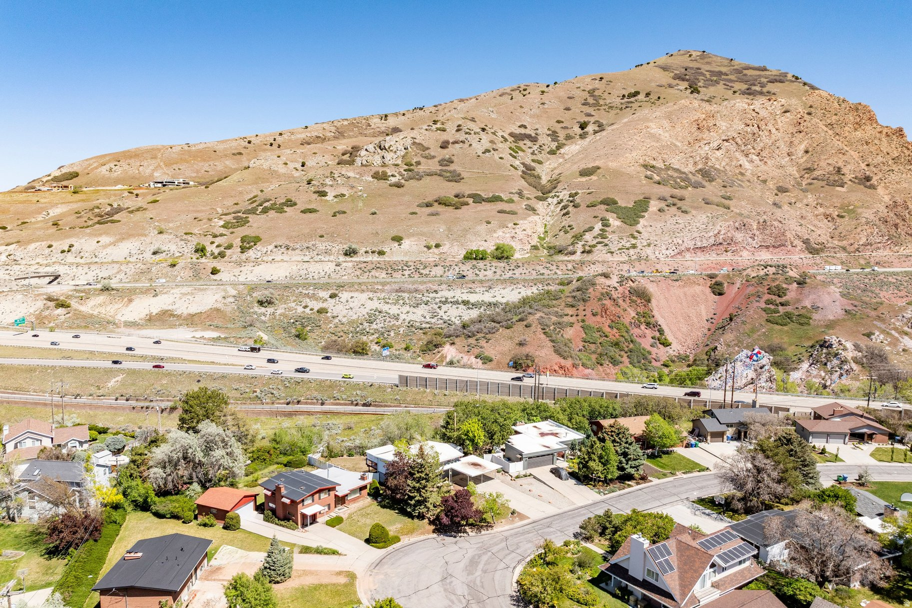 CANYON CREST - Residential