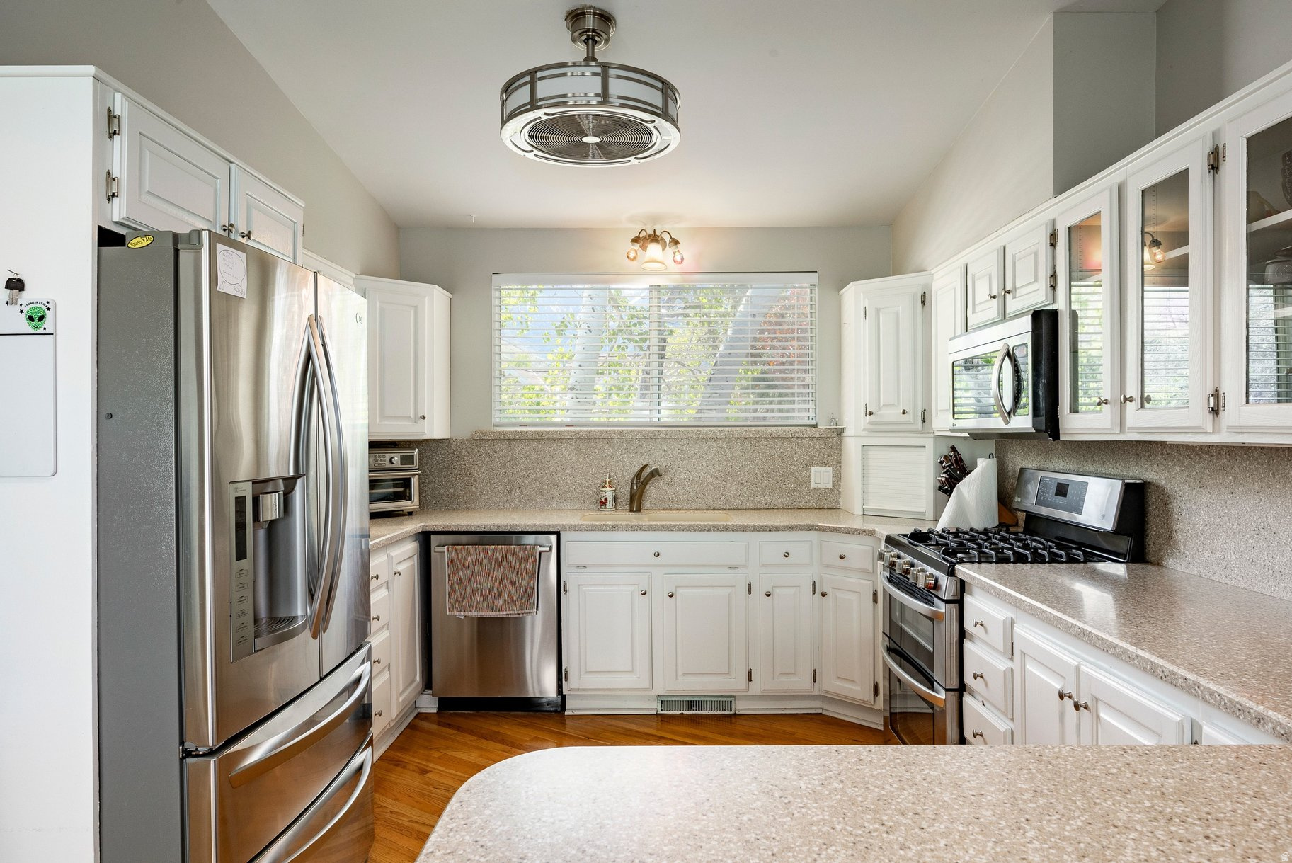 CANYON CREST - Residential
