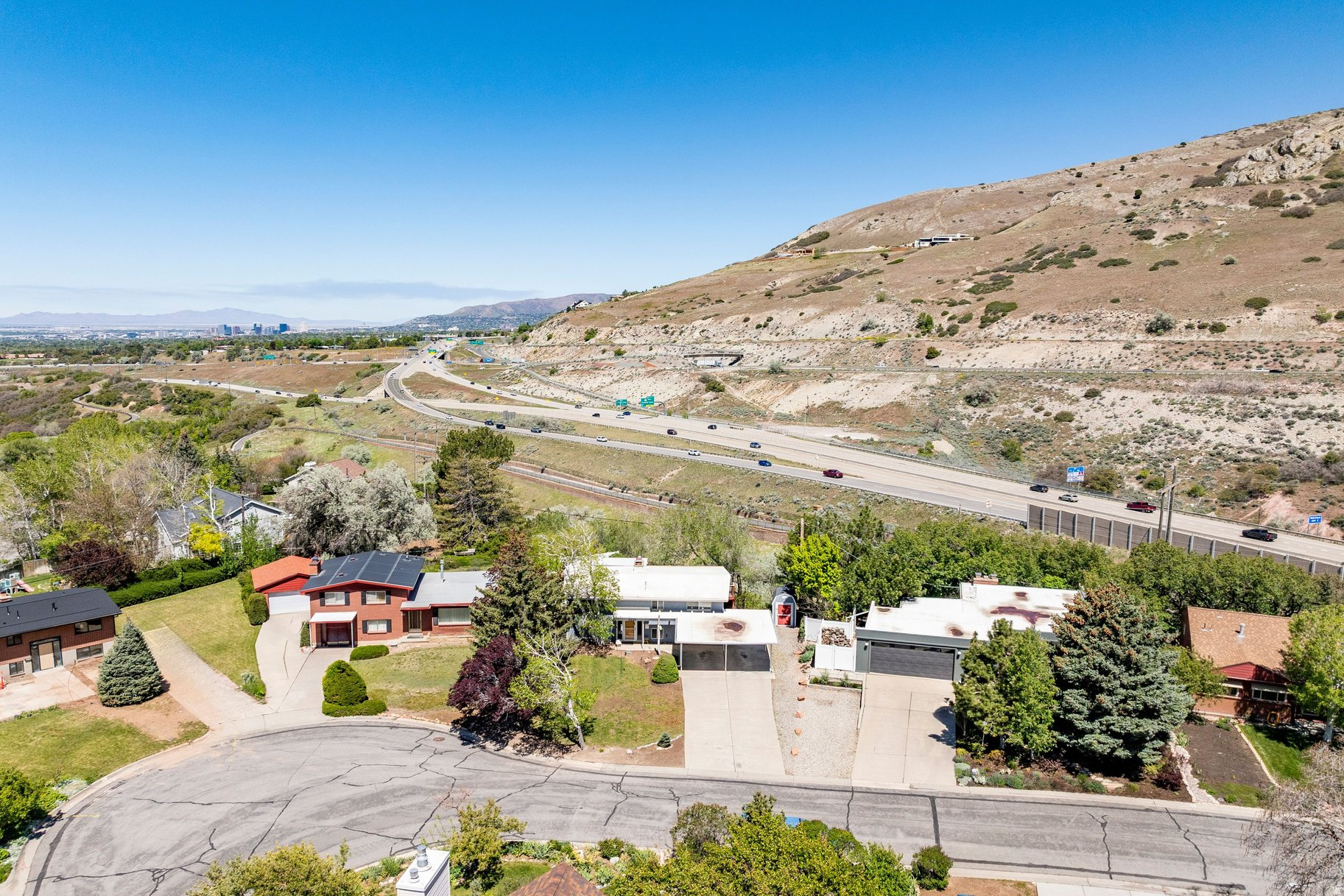 CANYON CREST - Residential