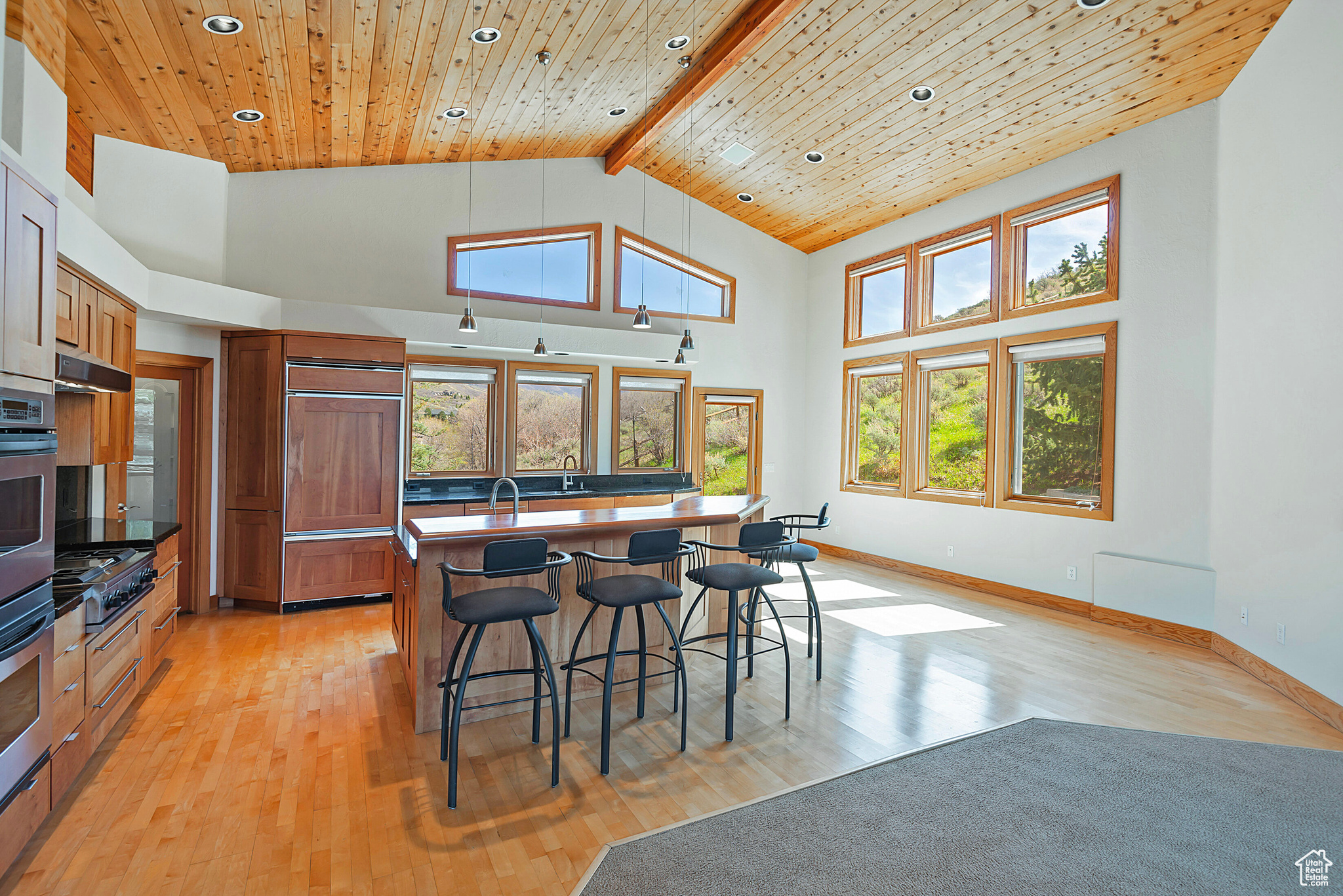 152 N Silver Oak Rd, Salt Lake City, Utah image 6
