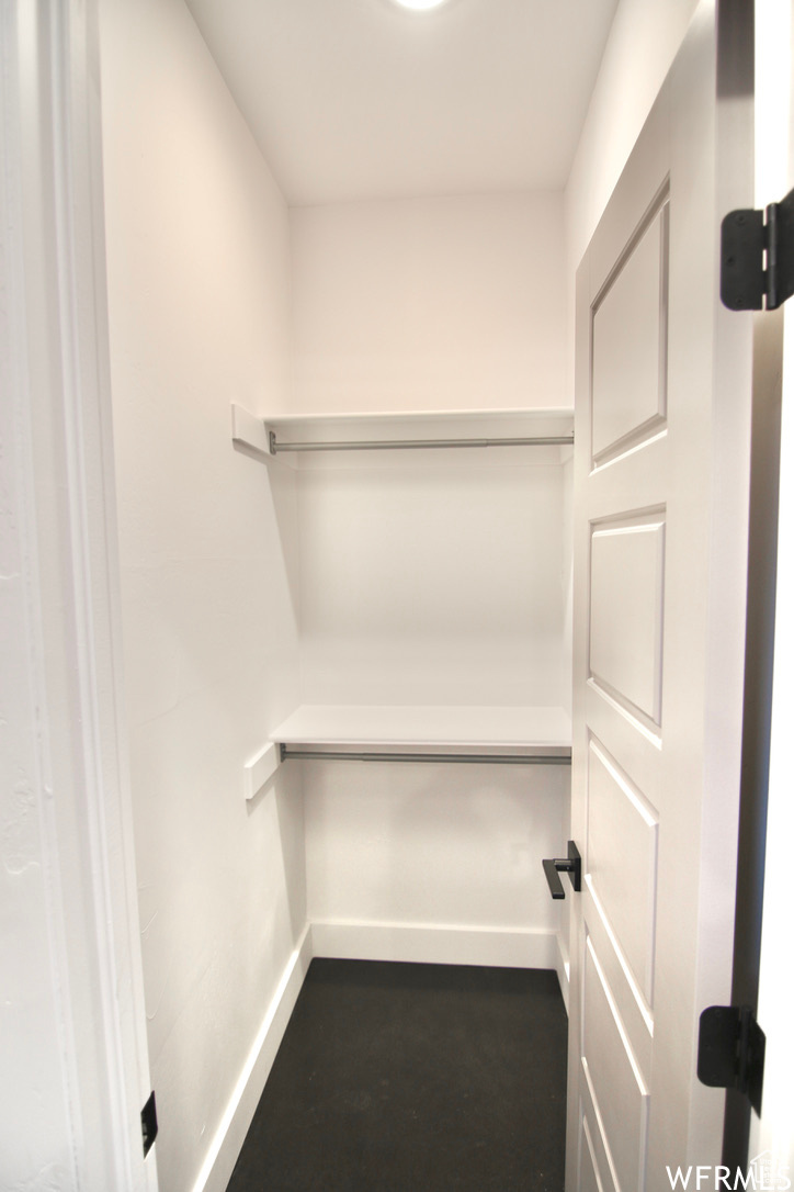 CRIMSON CLIFF SUBDIV - Residential