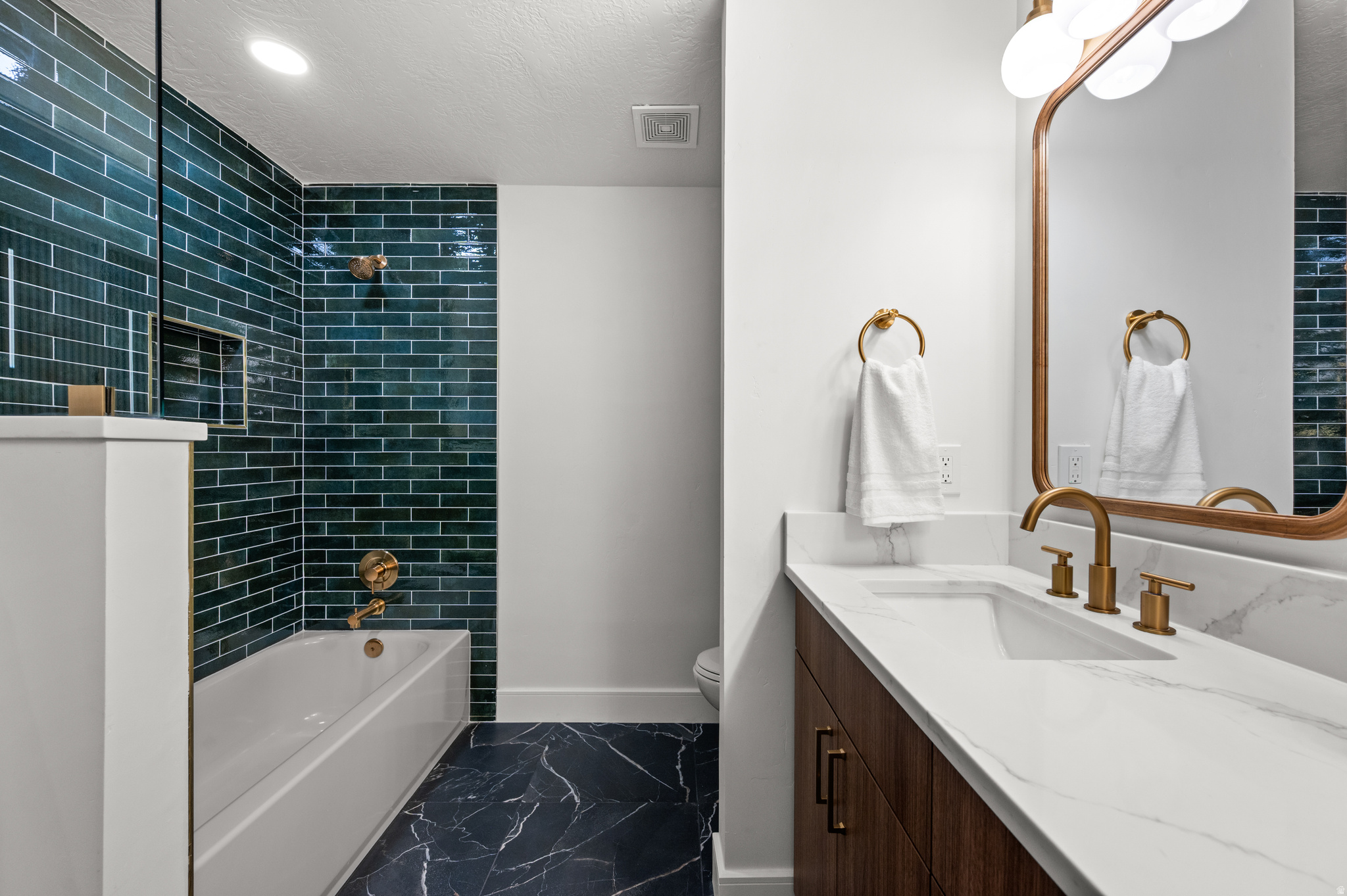 BRIGHTON HILLS - Residential