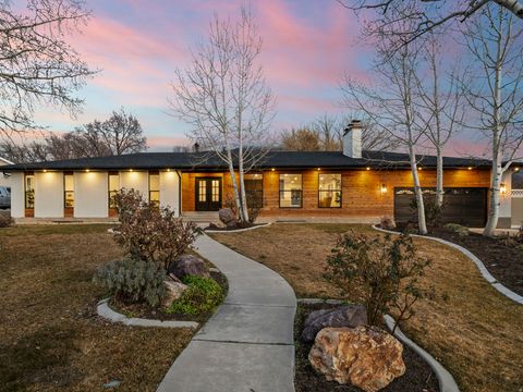 7647 S TWIN LAKES CIR Draper UT 84020